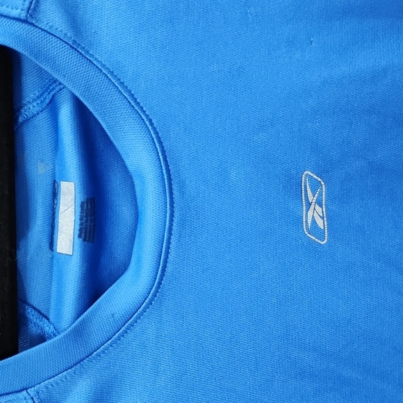 Men Reebok Muscle Shirt - Picture 2 of 4